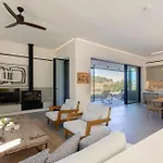 Euphonia By Athina Hospitality فيلة