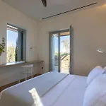 Euphonia By Athina Hospitality * بورتو خيلي